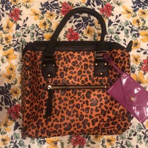 Cheetah hand bag with purple change purse